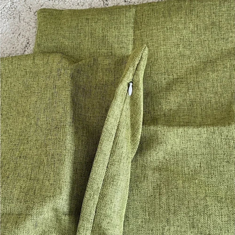 2 NEW Throw pillow covers 16” x 16” green linen look zipper closure